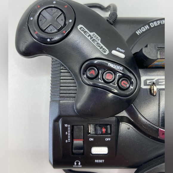 Hallmark Sega Genesis Console Christmas ornament - Picture 8 of 9